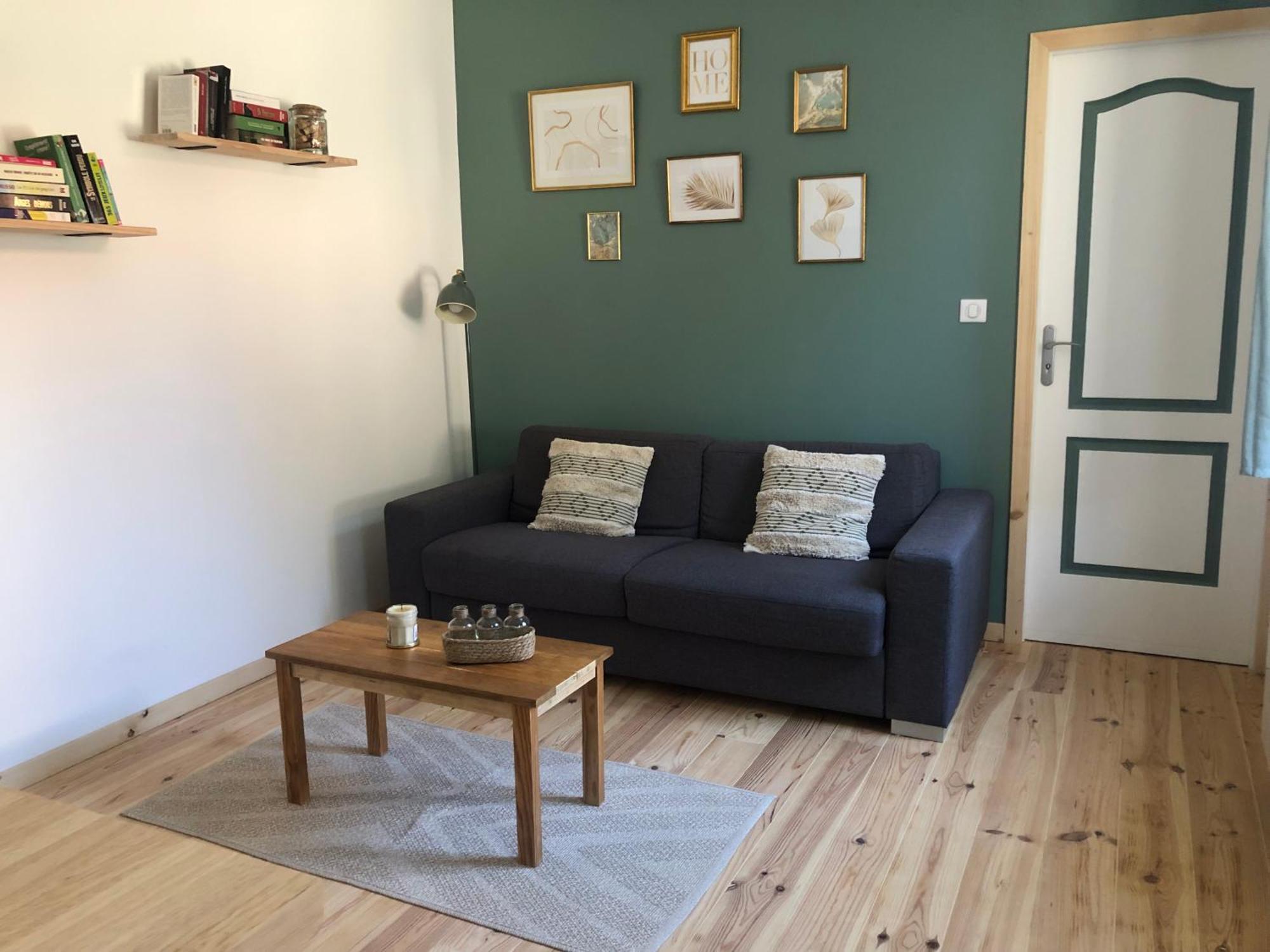 Holiday home Charmante Petite Maison Proximite Centre